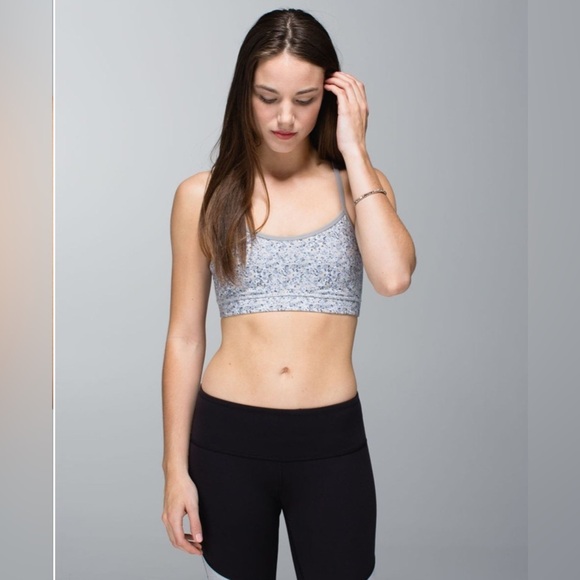 Lululemon Flow Y Bra IV Petite Fleur Silver Spoon Ambient Grey yoga Athleisure 4 - Picture 1 of 3